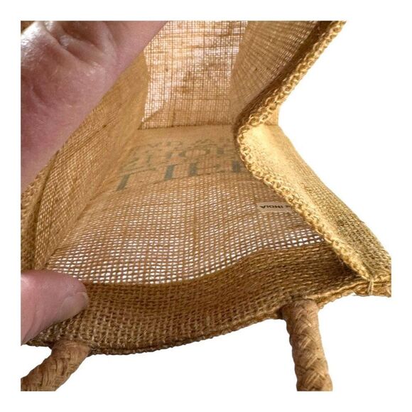 Jute Wine Tote Bag With "Life Is Too Short To Drink Bad Wine" Quote Gift Bag - Picture 7 of 7